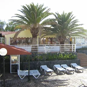 https://el-cardonal.in-canary-islands.com